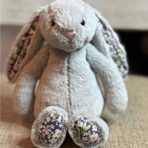 Jellycat Blossom Silver Bunny “Bloom” (Little) RETIRED